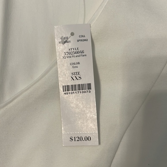 All season eru white classic WHBM dress! NWT🥰 - Picture 3 of 3